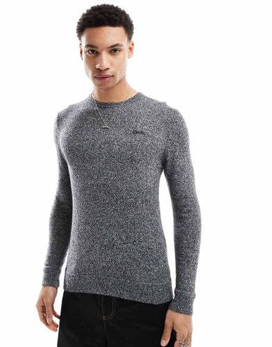 Essential - Pull ras de cou ajust - Jaspe anthracite fonc - Superdry - Modalova