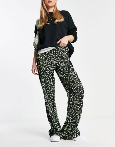 Pantalon large à petites fleurs - Noir et vert - Pieces - Modalova