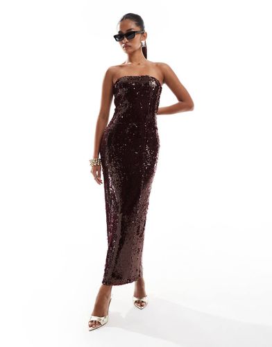 Robe bustier longueur mollet ornée de sequins - Bordeaux - Pretty Lavish - Modalova