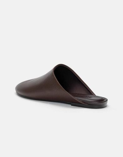 Mules plates en cuir - Marron - Pull & bear - Modalova