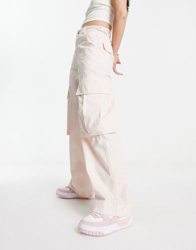 Pantalon cargo coupe droite avec grandes poches - clair - Pull & bear - Modalova