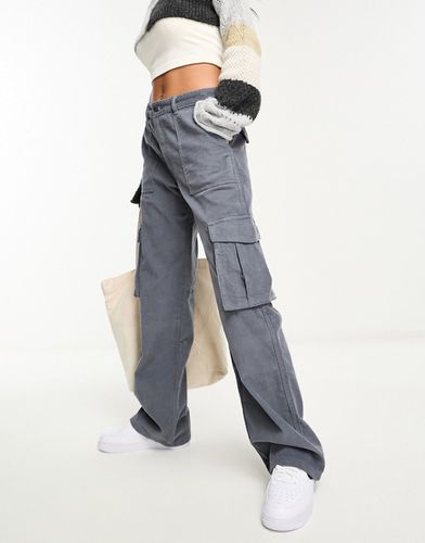 Pantalon cargo ample en velours côtelé - Pull & bear - Modalova