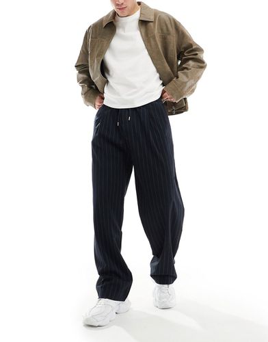Pantalon ajusté large à rayures - Pull & bear - Modalova