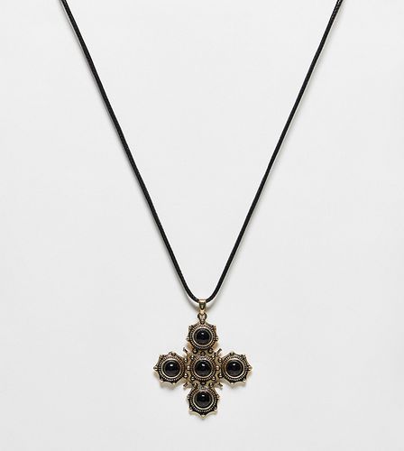 Collier unisexe avec croix ornée de pierres carrées - patiné - Reclaimed Vintage - Modalova