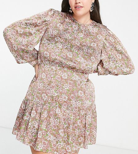 Inspired Plus - Robe courte à imprimé fleurs - Reclaimed Vintage - Modalova