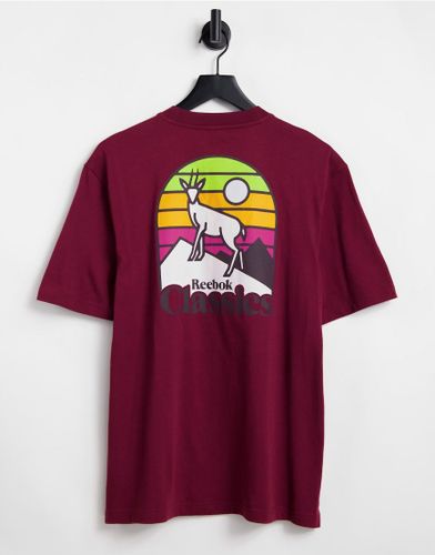 T-shirt à motif camping - Bordeaux - Exclusivité ASOS - Reebok - Modalova