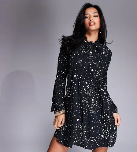 Robe courte plissée à imprimé étoile - River Island Petite - Modalova