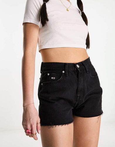 Short en jean à ourlets bruts - Tommy Jeans - Modalova