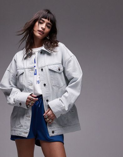 Veste longue bouffantes en jean délavé - Topshop - Modalova