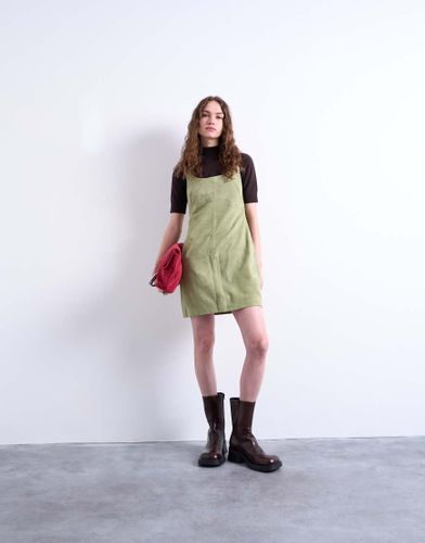 Robe courte en daim avec surpiqres - Olive pastel - Topshop - Modalova