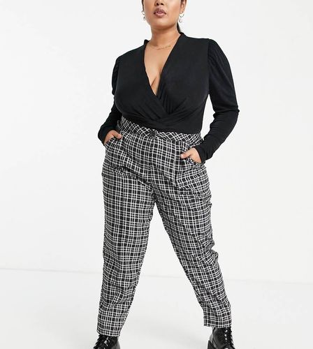 Urban Threads Plus - Pantalon d'ensemble fuselé à carreaux - Urban Threads Curve - Modalova