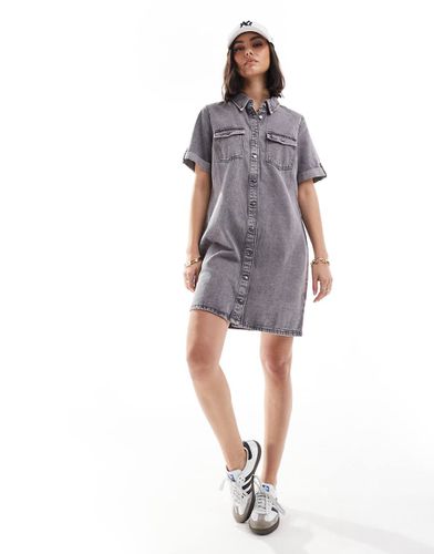 Robe courte en jean à manches courtes - Vero Moda - Modalova