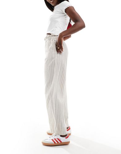 Pantalon large aspect lin à rayures fines - Crème - Vila - Modalova