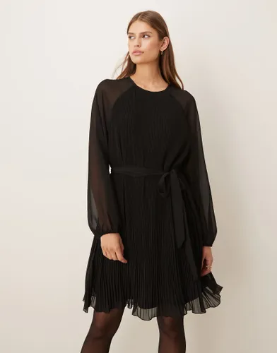 Robe courte noue devant en tissu pliss - Vila - Modalova