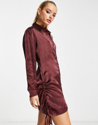 Robe chemise en satin - chocolat - Violet Romance - Modalova