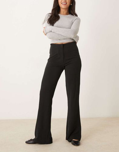 Pantalon stretch évasé à taille haute - Yas - Modalova