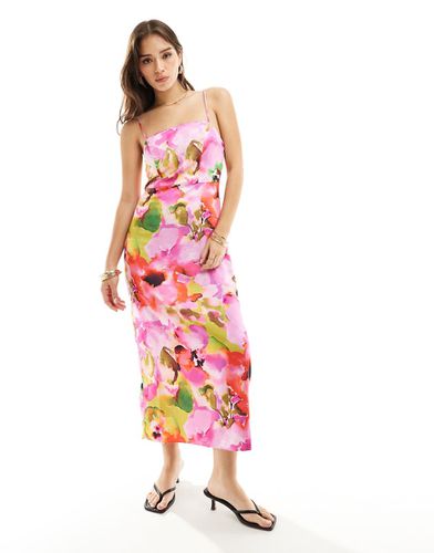 Robe mi-longue en satin imprimé fleuri - Y.a.s - Modalova