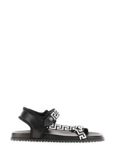 Versace greek sandal - versace - Modalova