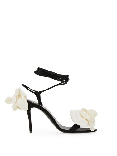 Sandal with flower detail - magda butrym - Modalova