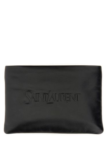 Small padded clutch bag - saint laurent - Modalova
