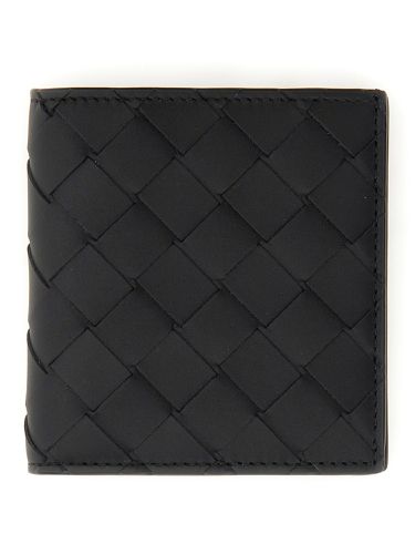 Woven slim bi-fold wallet - bottega veneta - Modalova