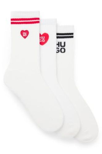 Lot de trois paires de chaussettes courtes côtelées à logos - HUGO - Modalova