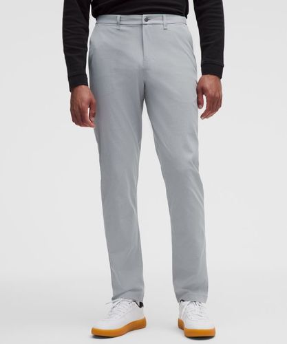 “ Pantalon chino ABC coupe classiques â€“ 81 cm â€“ Gris â€“ Taille 35 - lululemon - Modalova