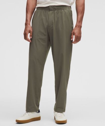 “ Pantalon Zero Tucks dÃ©contractÃ© en Standards â€“ Vert â€“ Taille XS - lululemon - Modalova