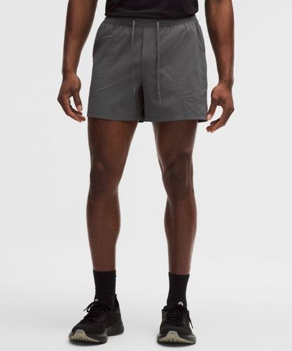 “ Short License to Train sans doublures â€“ 13 cm â€“ Gris â€“ Taille L - lululemon - Modalova