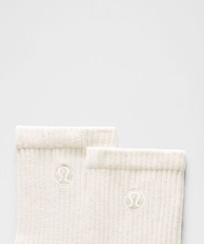 “ Chaussettes hautes Daily Essential unisexe Lot de 3 â€“ Taille L - lululemon - Modalova