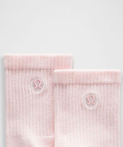 “ Chaussettes hautes unisexes Daily Essential Lot de 3 â€“ Blanc/Rose â€“ Taille L - lululemon - Modalova