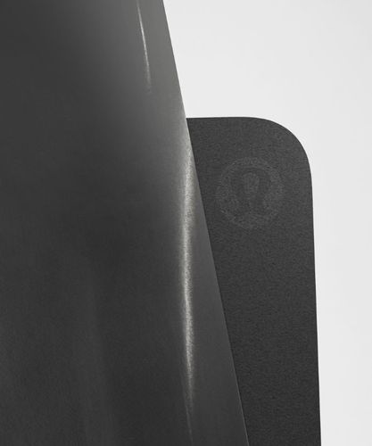 “ Le Tapis 3 mm en caoutchouc certifiÃ© FSC â€“ Noir/Blanc - lululemon - Modalova