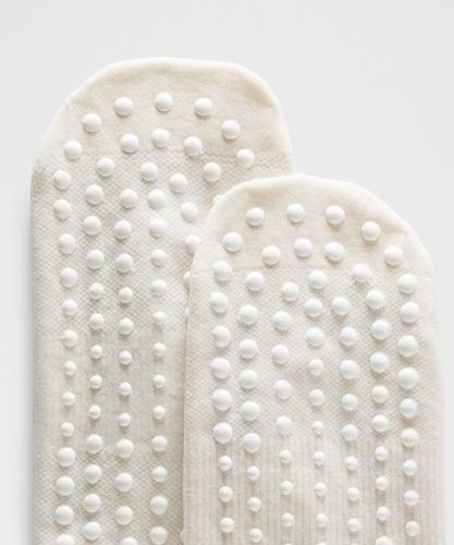 “ Chaussettes antidÃ©rapantes unisexes Find Your Balance Ã€ laniÃ¨res â€“ Taille M â€“ Taille M - lululemon - Modalova