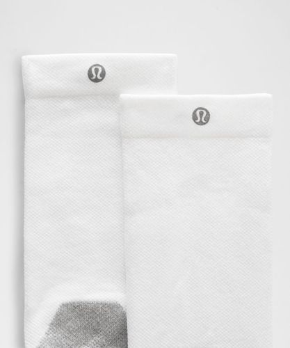 “ Chaussettes unisexes Power Stride avec amorti 3 paires â€“ Blanc â€“ Taille S - lululemon - Modalova