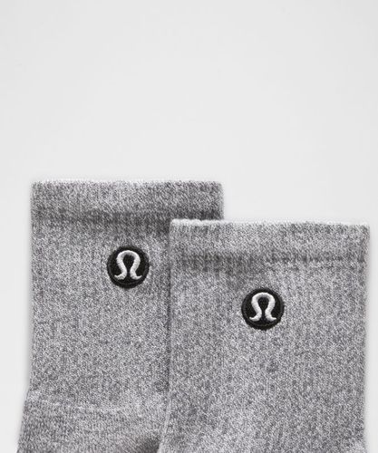 “ Chaussettes hautes Daily Essential unisexe Lot de 6 â€“ Blanc/Light Gris/Noir â€“ Taille S - lululemon - Modalova