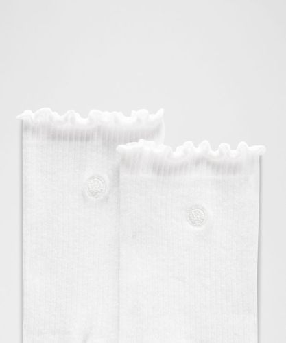 “ Chaussettes unisexes mi-hautes Ã  bordure ondulÃ©e 3 paires â€“ Taille L - lululemon - Modalova