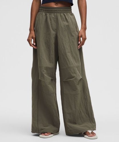 “ Pantalon parachute dÃ©contractÃ© en nylon froissÃ©s â€“ Vert â€“ Taille 3XS - lululemon - Modalova