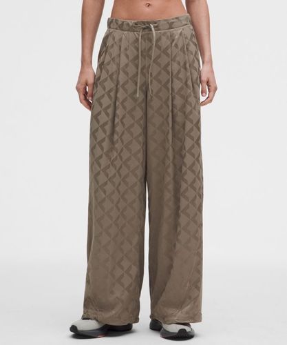 “ Pantalon de survÃªtement en satin monogrammÃ© taille mi-hautes â€“ Taille XS - lululemon - Modalova