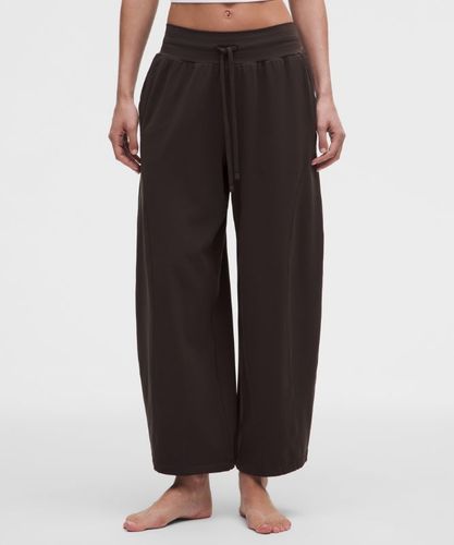 “ Pantalon Groove taille basse dÃ©contractÃ© Ã  ourlets ajustables Standards â€“ Taille 12 - lululemon - Modalova