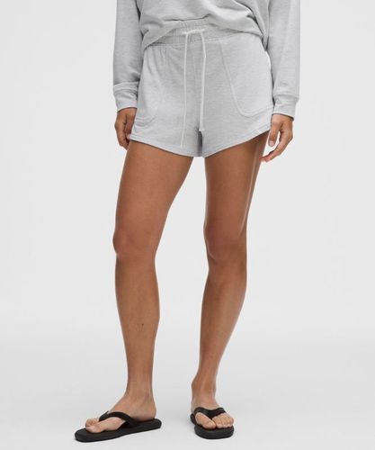 “ Short BeCalm Ã  ceinture large taille mi-hautes â€“ 8 cm â€“ Light Gris â€“ Taille XS - lululemon - Modalova