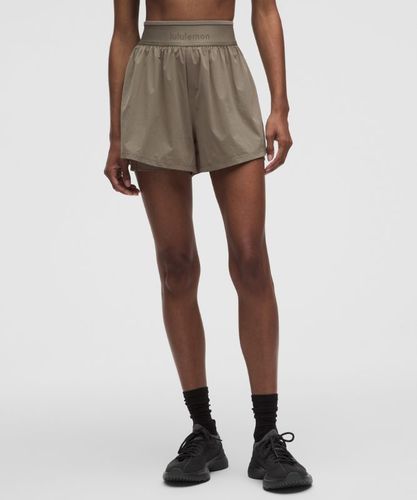 “ Short 2-en-1 License to Train taille trÃ¨s hautes â€“ Taille L - lululemon - Modalova