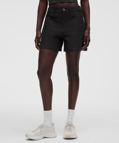 “ EasyFive Mid-Rise Short 4.5"s â€“ Noir â€“ Taille 24 - lululemon - Modalova