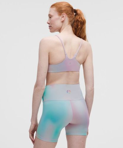 “ Wunder Train Strappy Racer Bra, Light Support, A/B Cup Prides â€“ Pastel/Ã‰ â€“ Taille 6 - lululemon - Modalova