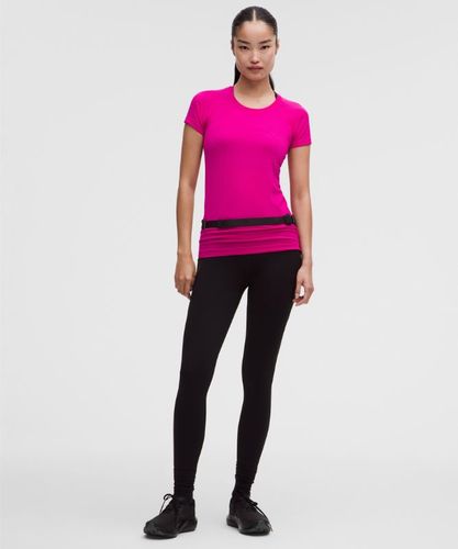 “ T-Shirt Swiftly Tech 2.0 Longueur hanches â€“ Rose â€“ Taille 6 - lululemon - Modalova