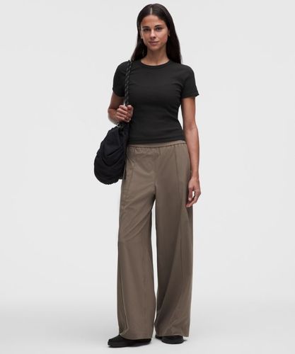 “ Petit t-shirt cÃ´telÃ©s â€“ Taille M - lululemon - Modalova