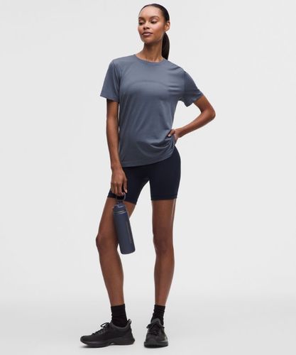 “ T-Shirt Swiftly coupe dÃ©contractÃ©e Coupe revisitÃ©es â€“ Taille 8 - lululemon - Modalova