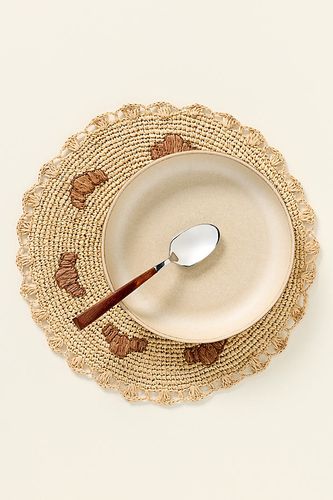 Set de table croissant tissé à la main en Brown chez Anthropologie - Payton James - Modalova