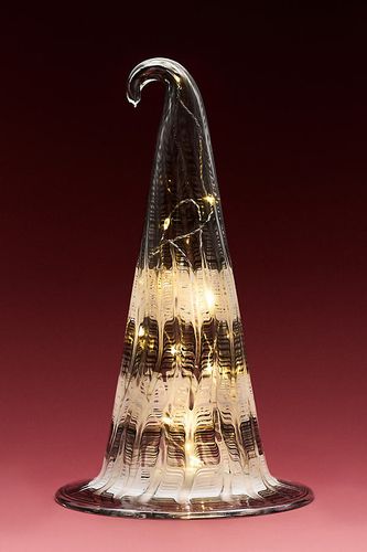 Chapeau de sorcière en verre lumineux en Black chez - Anthropologie - Modalova