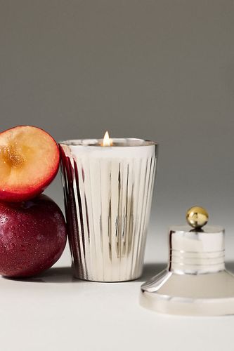 Bougie en métal en forme de mini shaker à cocktail Fruity Cranberry Fizz en taille: XS chez - Anthropologie - Modalova