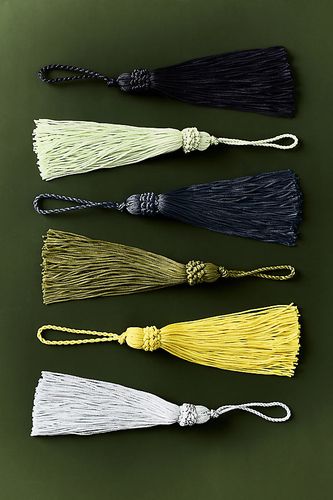 Ornements à pompons suspendus, ensemble de 6 en Blue chez - Anthropologie - Modalova